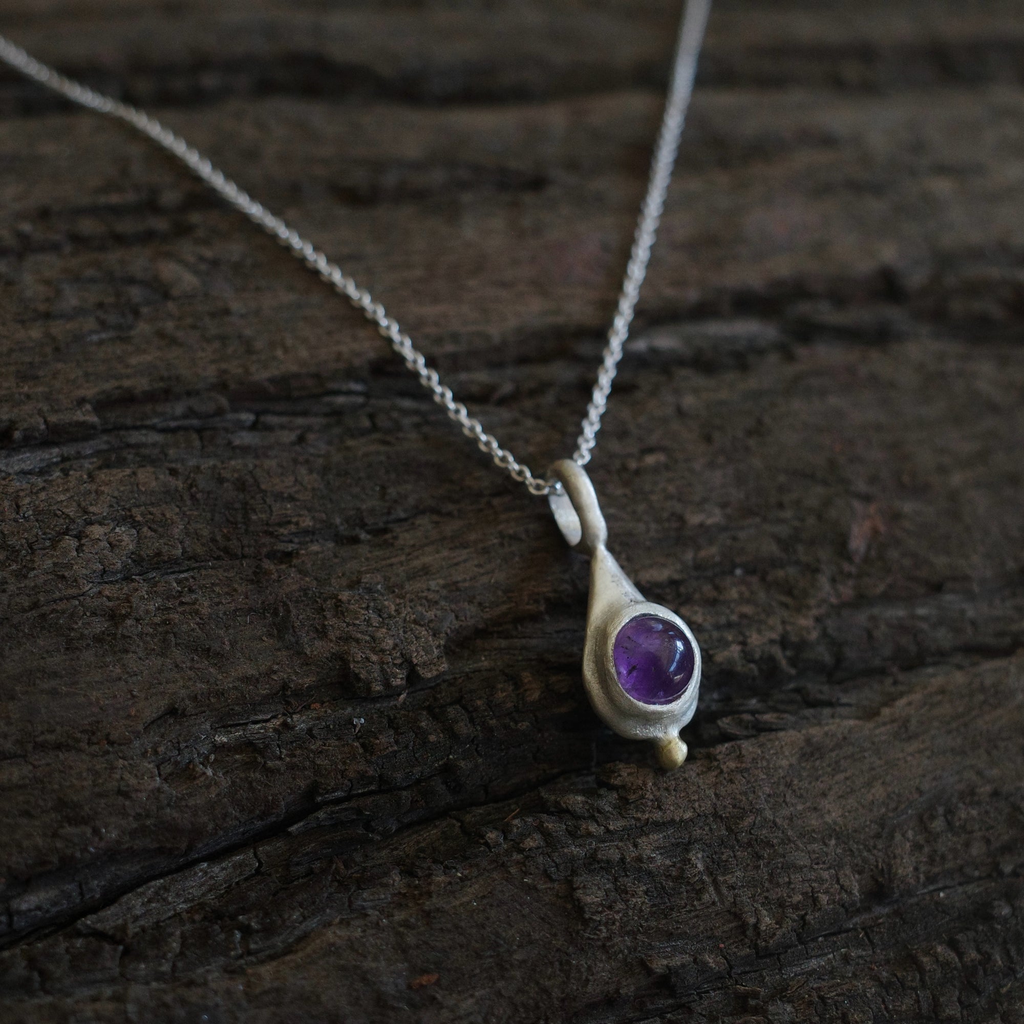 Seed /14 Necklace