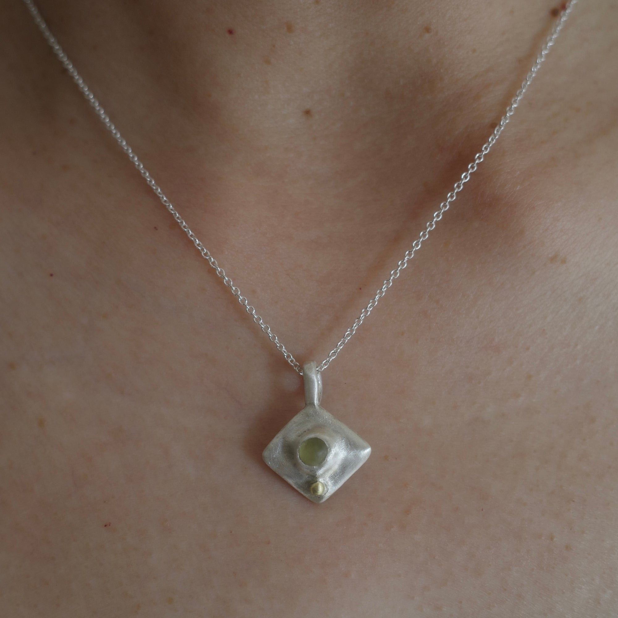 Seed /01 Necklace