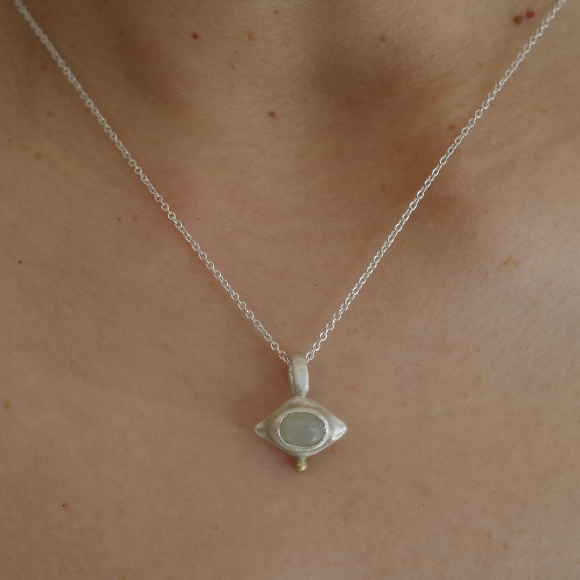 Seed /05 Necklace