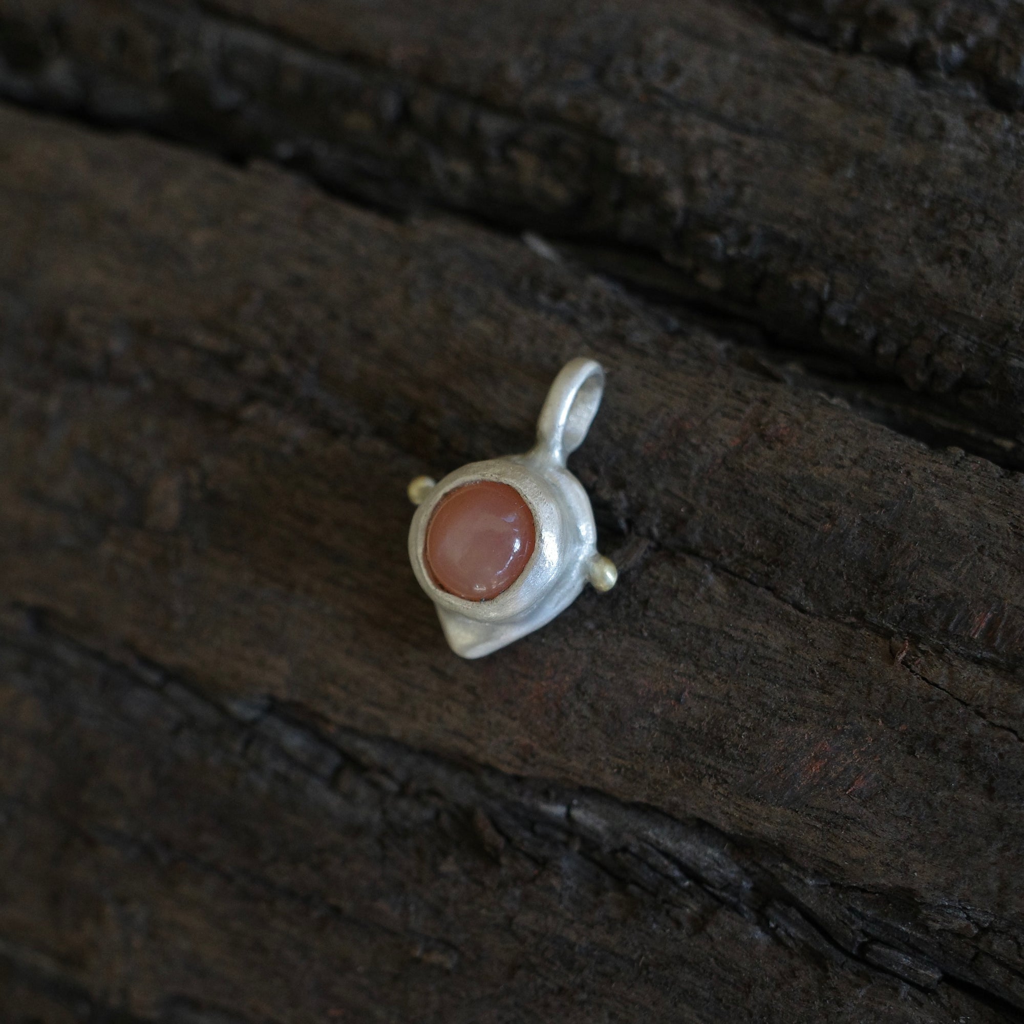 Seed /09 Necklace