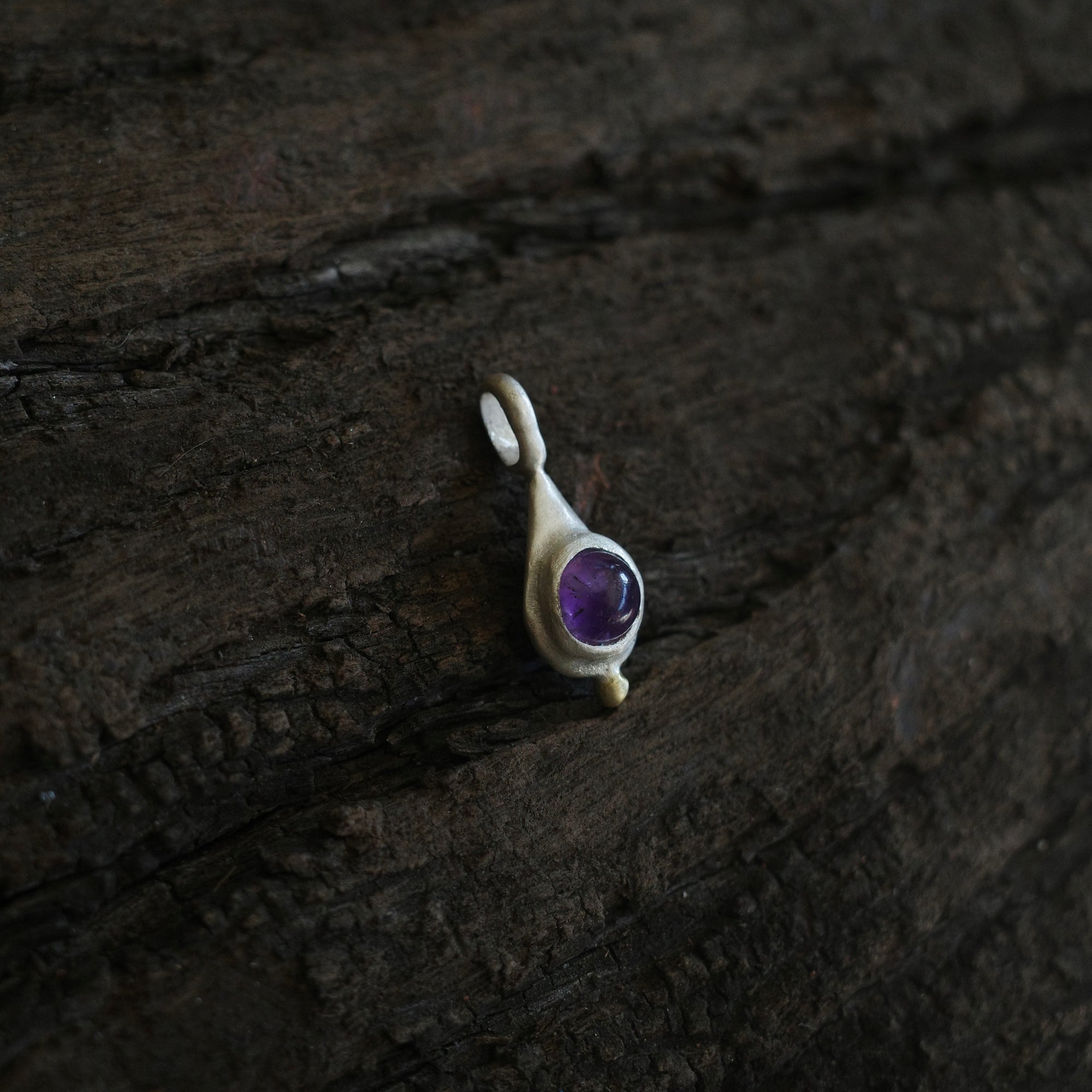 Seed /14 Necklace